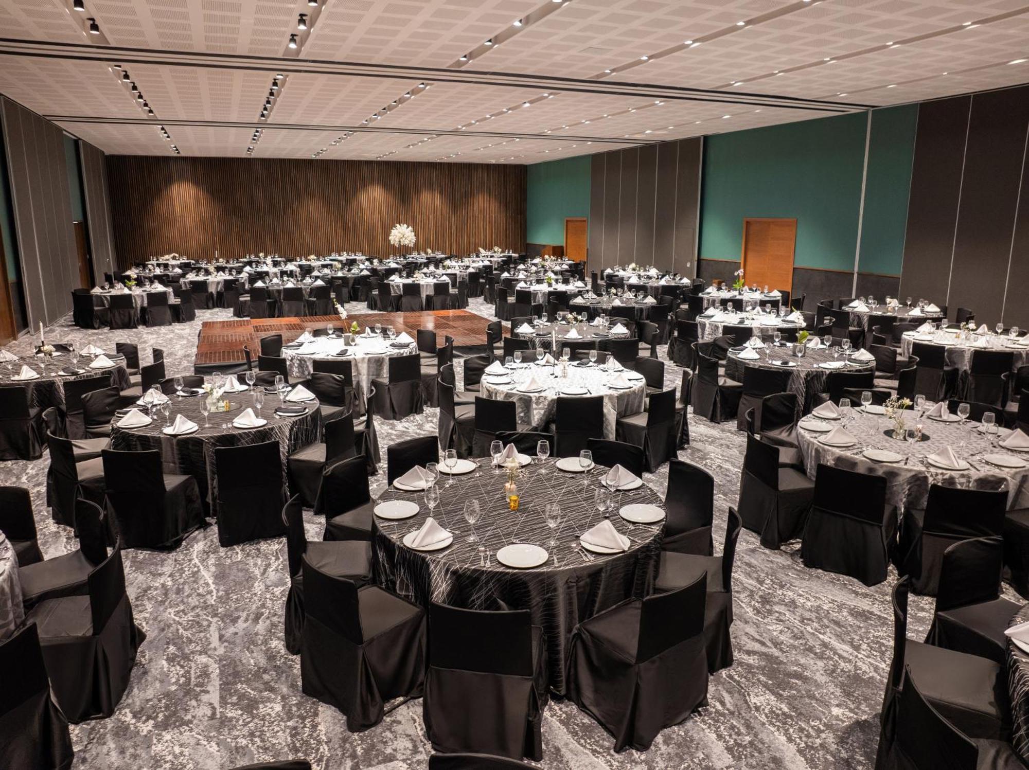 Galeria Plaza Leon Otel Dış mekan fotoğraf